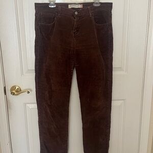 brown low rise corduroy Levi’s jeans